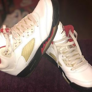 Jordan Retro 5 Kids (GS) size 6